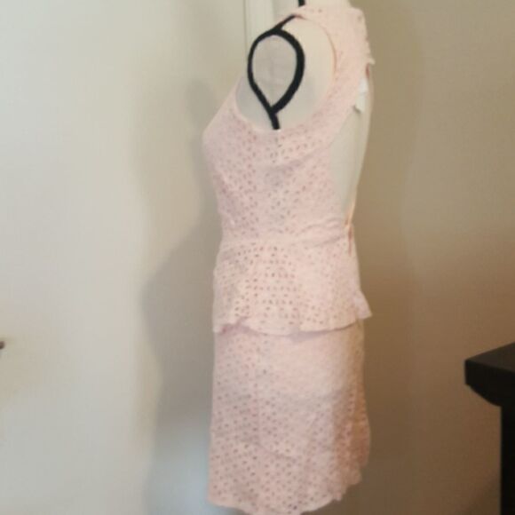 💲6️⃣ Bundled ✔️Open Back Eyelet Peplum DressPink sz XS S  - Picture 8 of 11